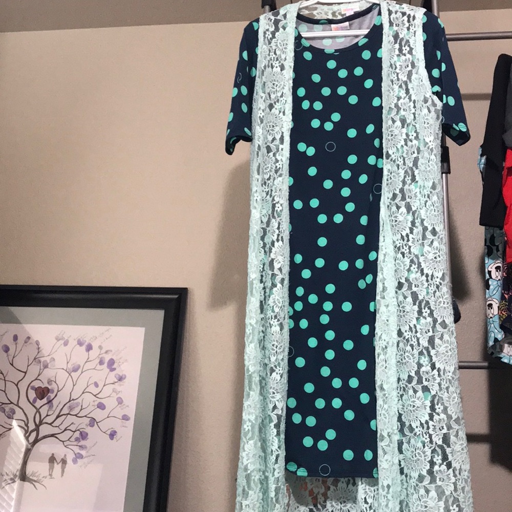S LuLaRoe joy vest s (6-8) mint green